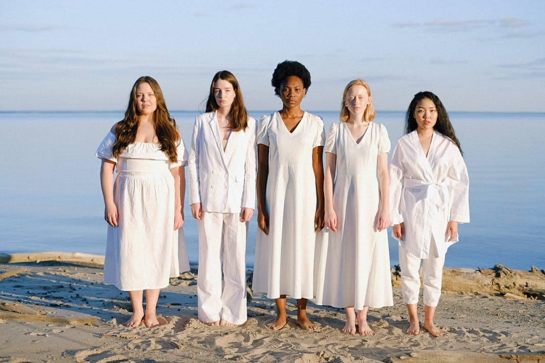 Keeping Your Whites Bright: Essential Precautions for Washing White Clothes